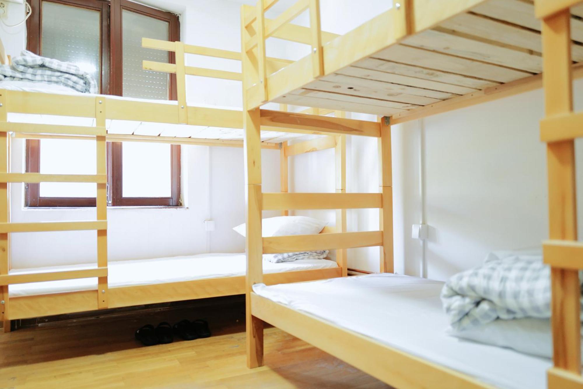 Happy Cat Old Town Hostel ベオグラード エクステリア 写真